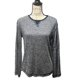 GUC Jessica Simpson Bell Sleeve Tee